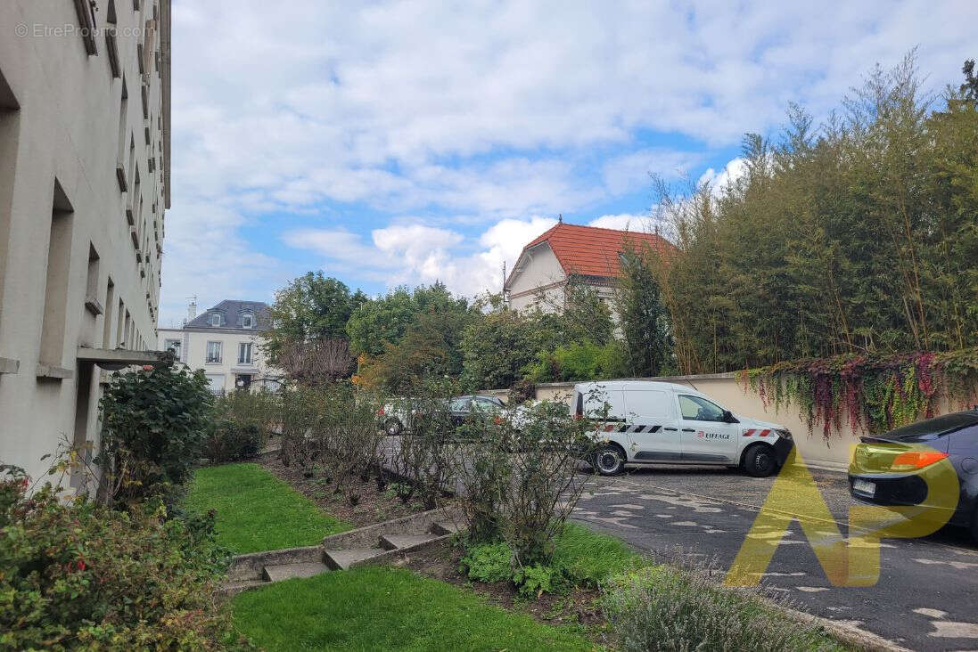 Appartement à VILLEMOMBLE