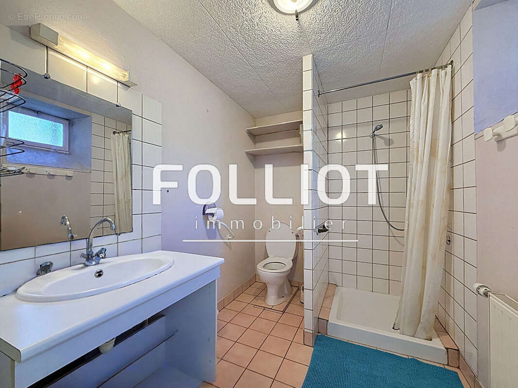 A Vendre Maison avec autonomie de plain pied à Saint-Georges de la Rivière ,entre Barneville-Carteret et Port-bail -sur-mer - photo 8