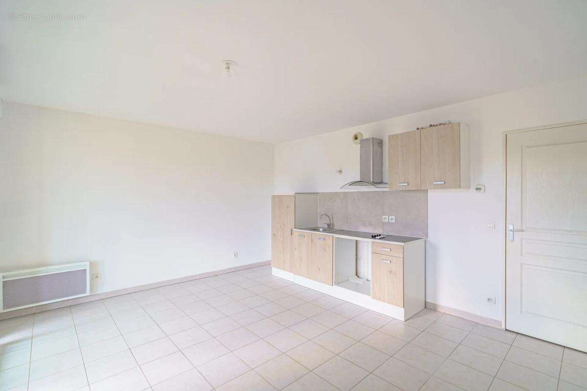 Appartement à MALLEMORT