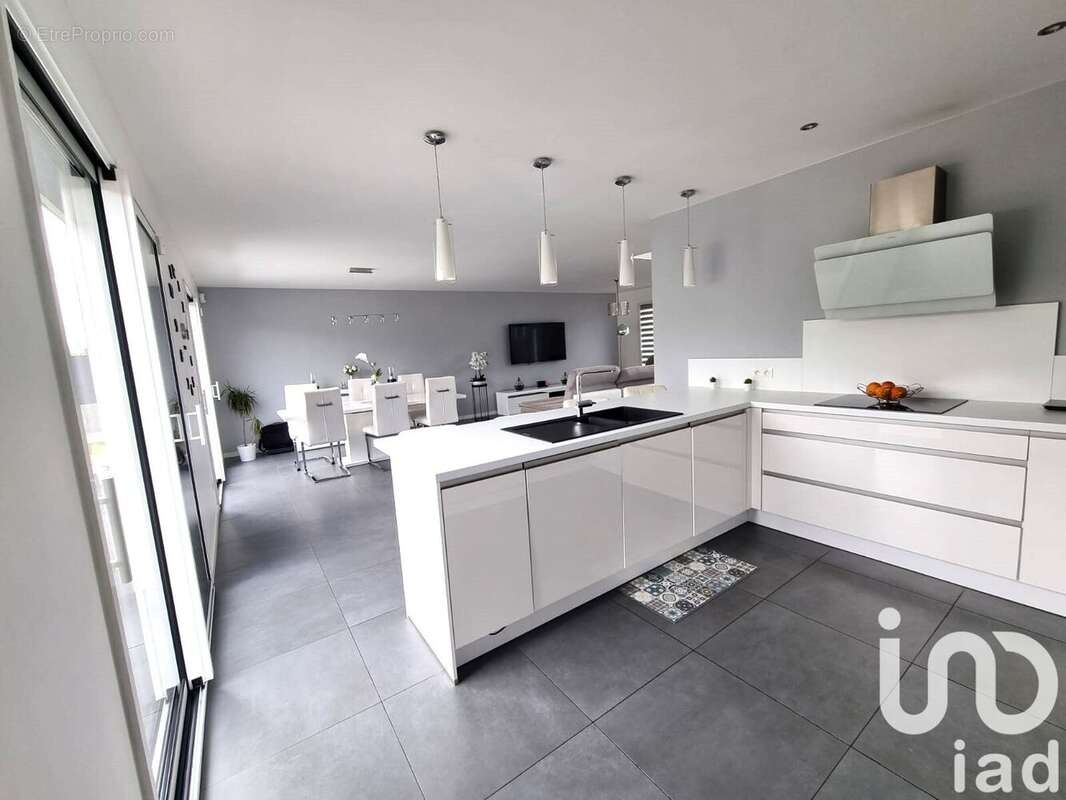 Photo 4 - Maison à MARANGE-SILVANGE