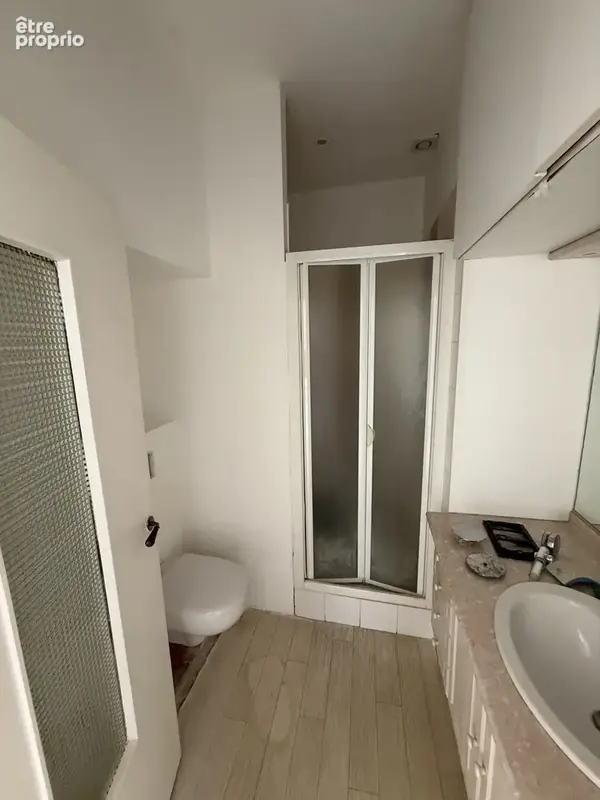 Appartement 54 m² à Saint-Etienne  - photo 7