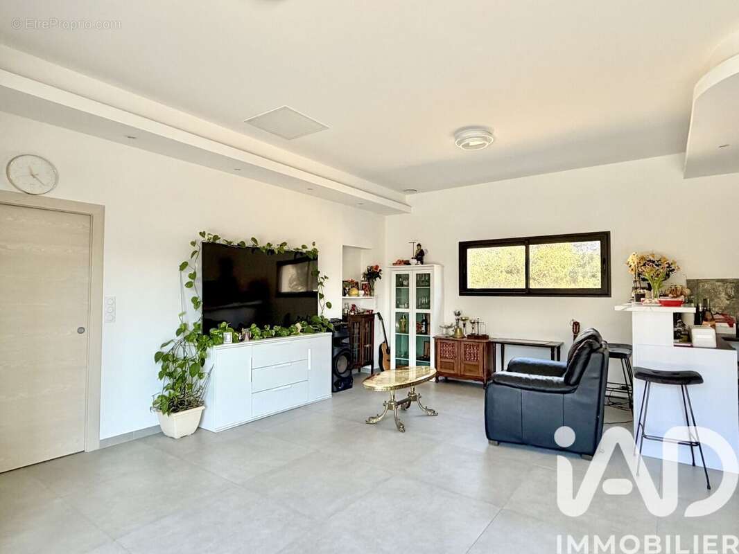 Photo 7 - Maison à NIMES