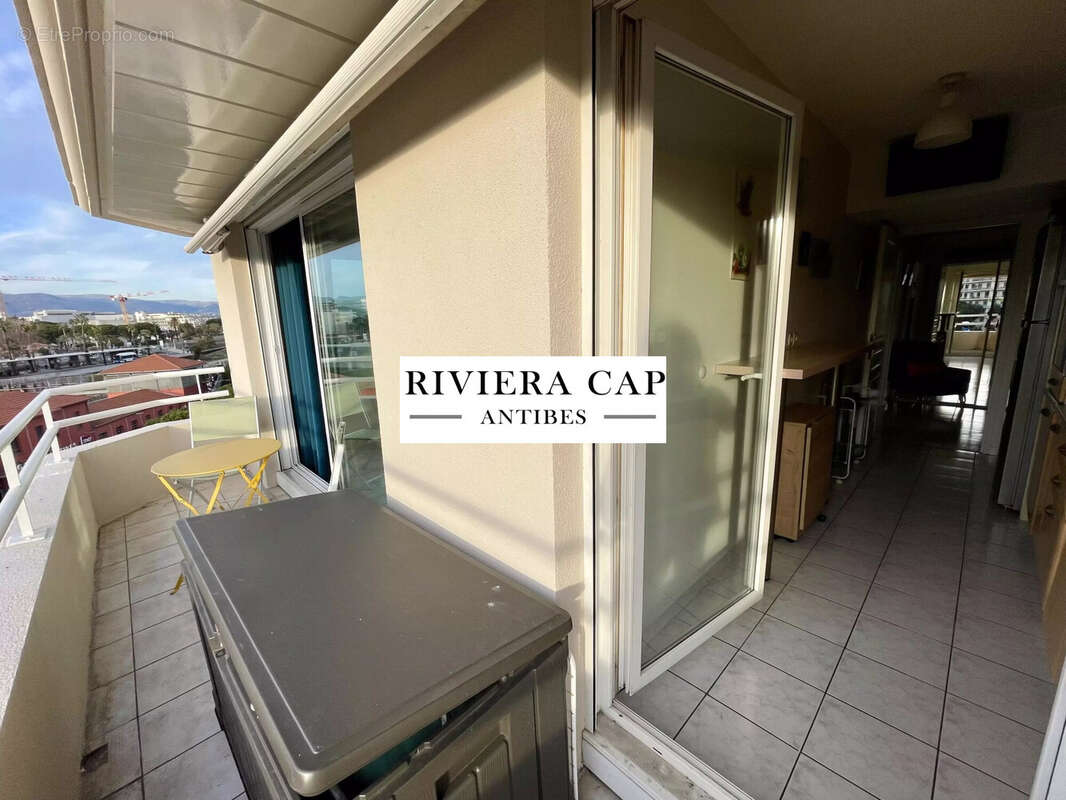 Appartement 79 m² à Antibes  - photo 8