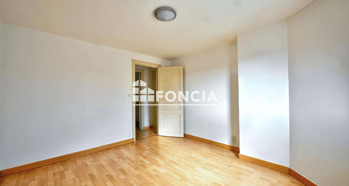 Appartement à MANTES-LA-JOLIE