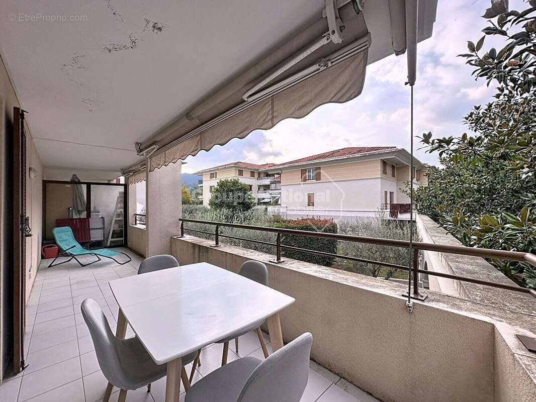 Appartement à PEGOMAS