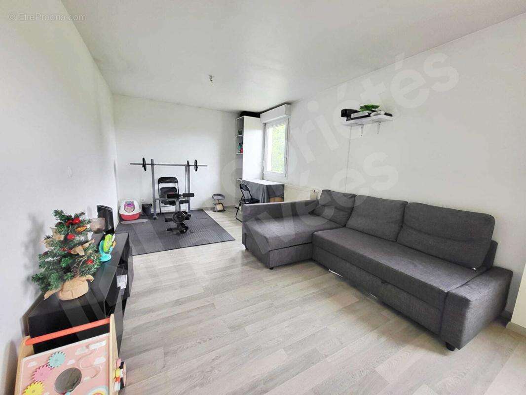 Maison à SERMAISES