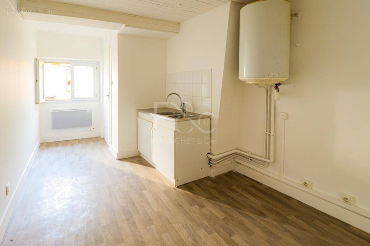 Appartement à LYON-7E