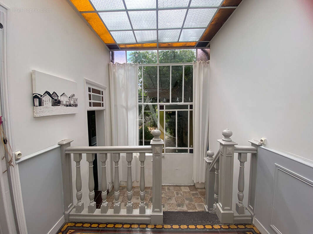 Maison de faubourg avec jardin, à deux pas du centre-ville - photo 5