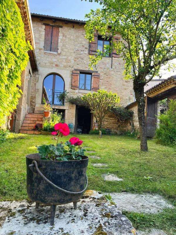 Maison à MONSEMPRON-LIBOS