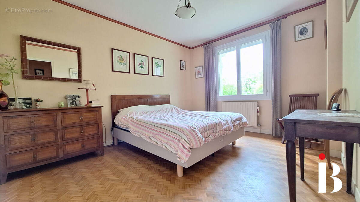 Maison 165 m² - Orvault / Petit-Chantilly - photo 4
