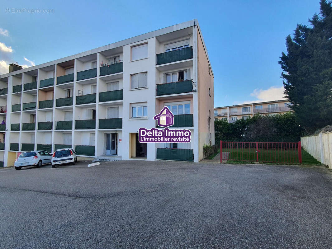 Appartement 12 m² à Evreux  - photo 4