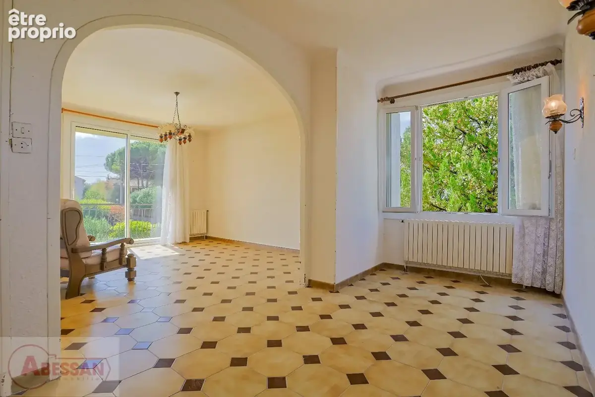 Maison 5 pièces 92 m² à vendre à Ales (30100) - photo 5