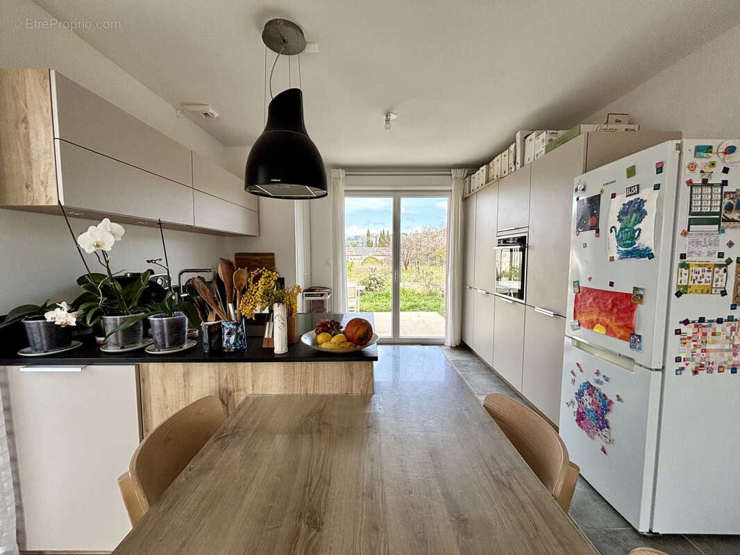 Maison à LE CASTELLET