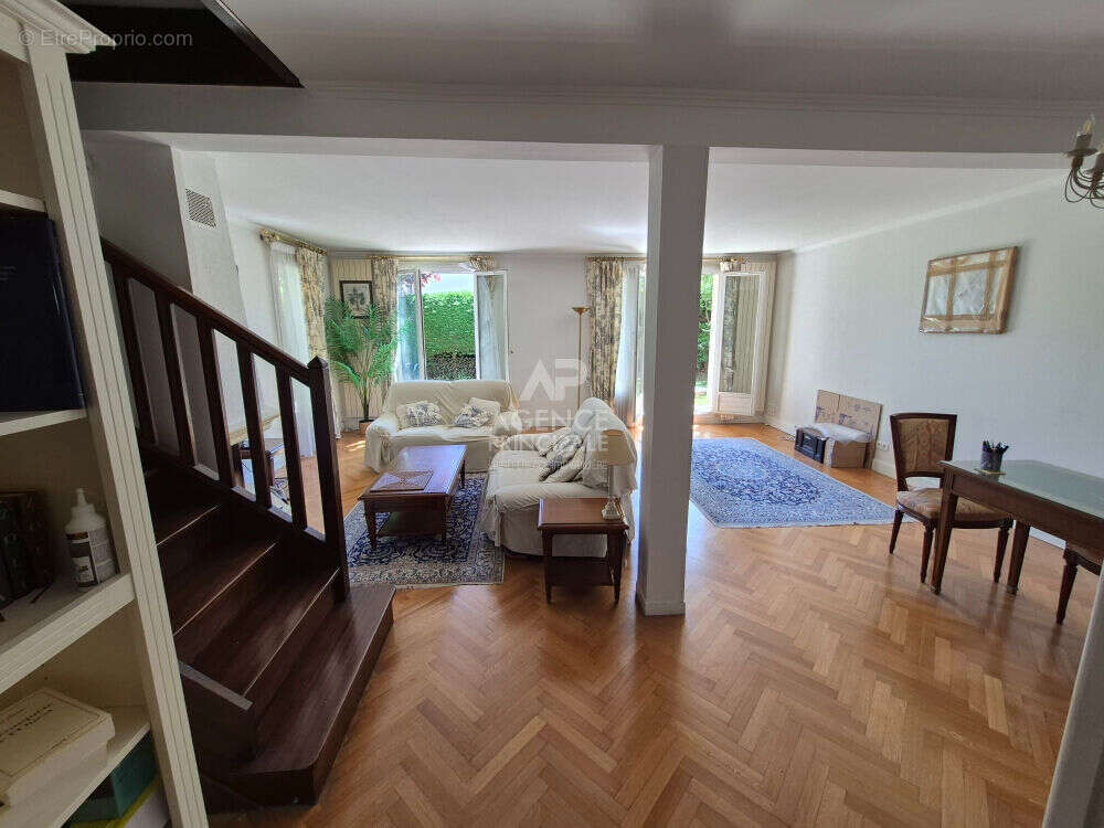 Maison Fourqueux 7 pièce(s) - photo 3