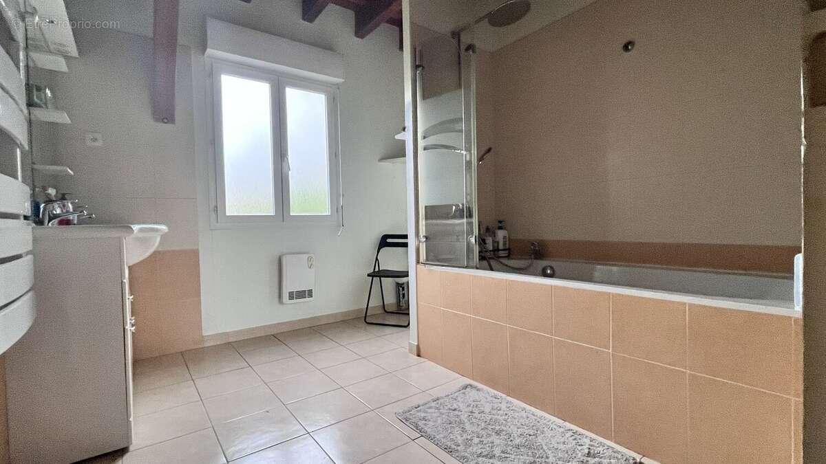 Maison à L&#039;ISLE-JOURDAIN