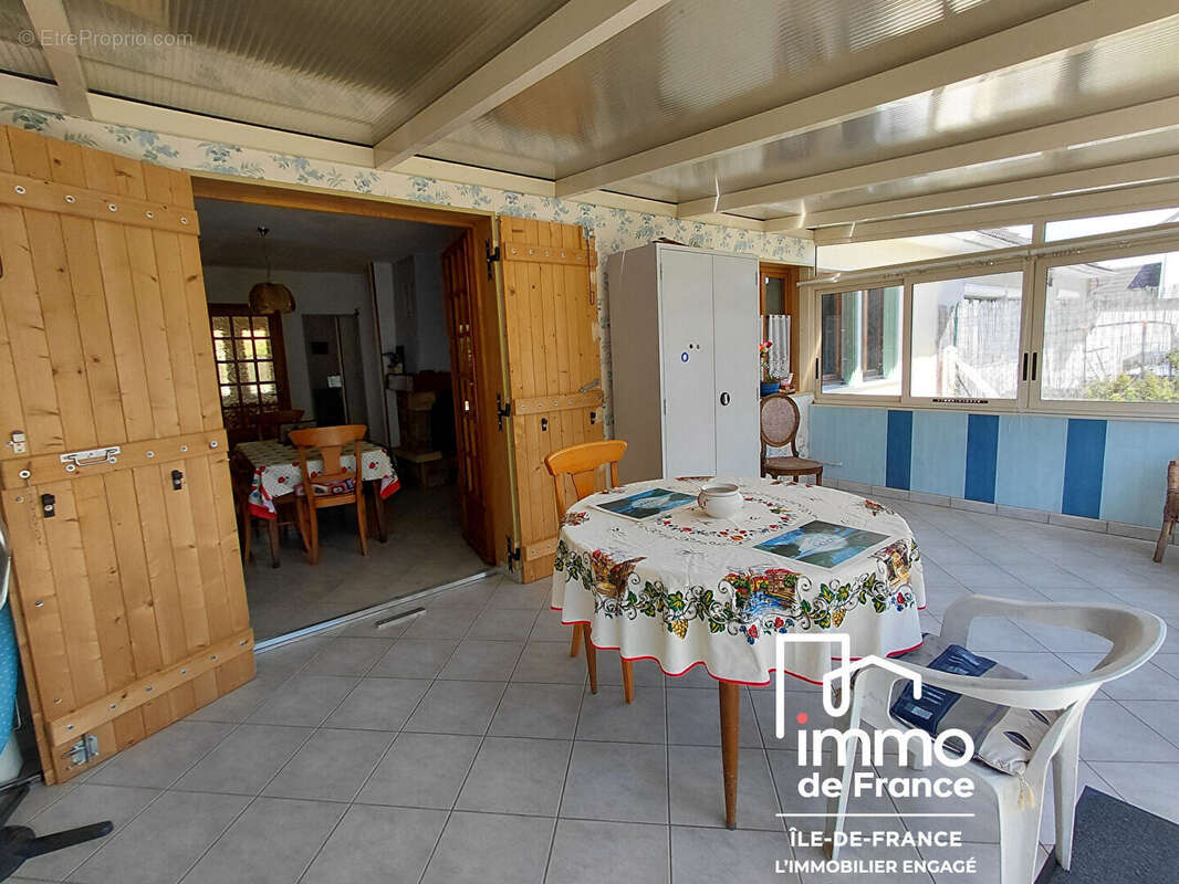 Maison à PLAISIR