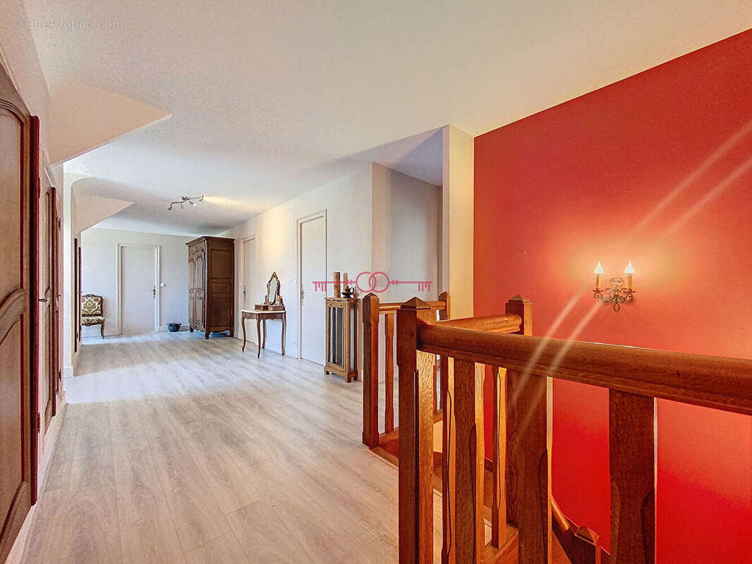 Maison à VILLE-SUR-TOURBE