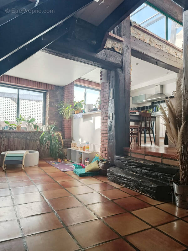 Maison à SAINT-LAURENT-DE-LA-SALANQUE