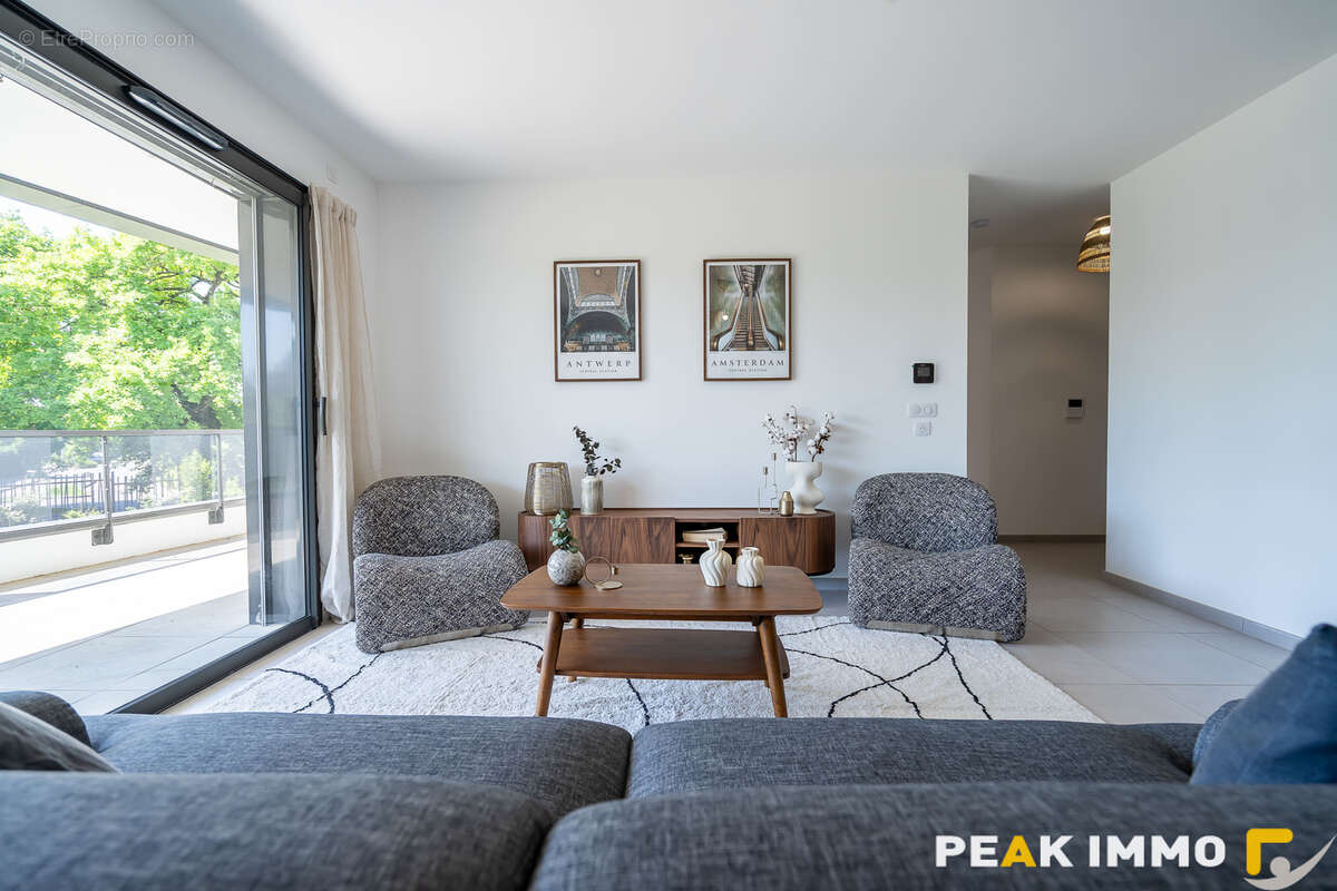 Appartement à ANNECY-LE-VIEUX