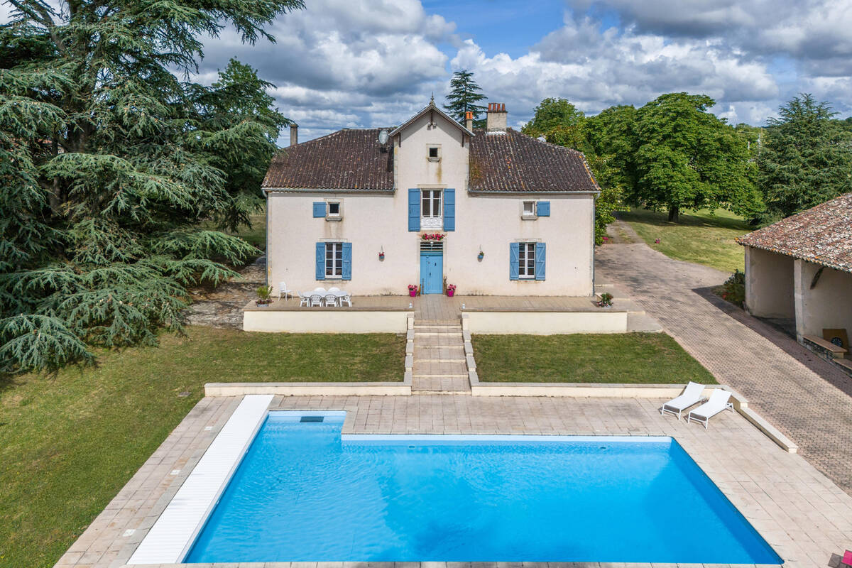 Maison à CLERMONT-SOUBIRAN