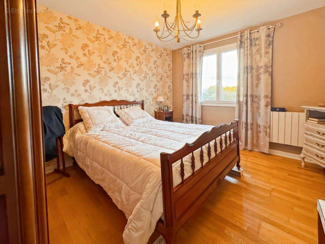 Maison à BELLERIVE-SUR-ALLIER