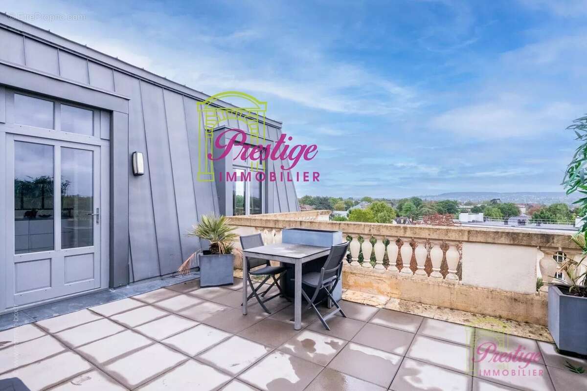 Appartement à MAISONS-LAFFITTE