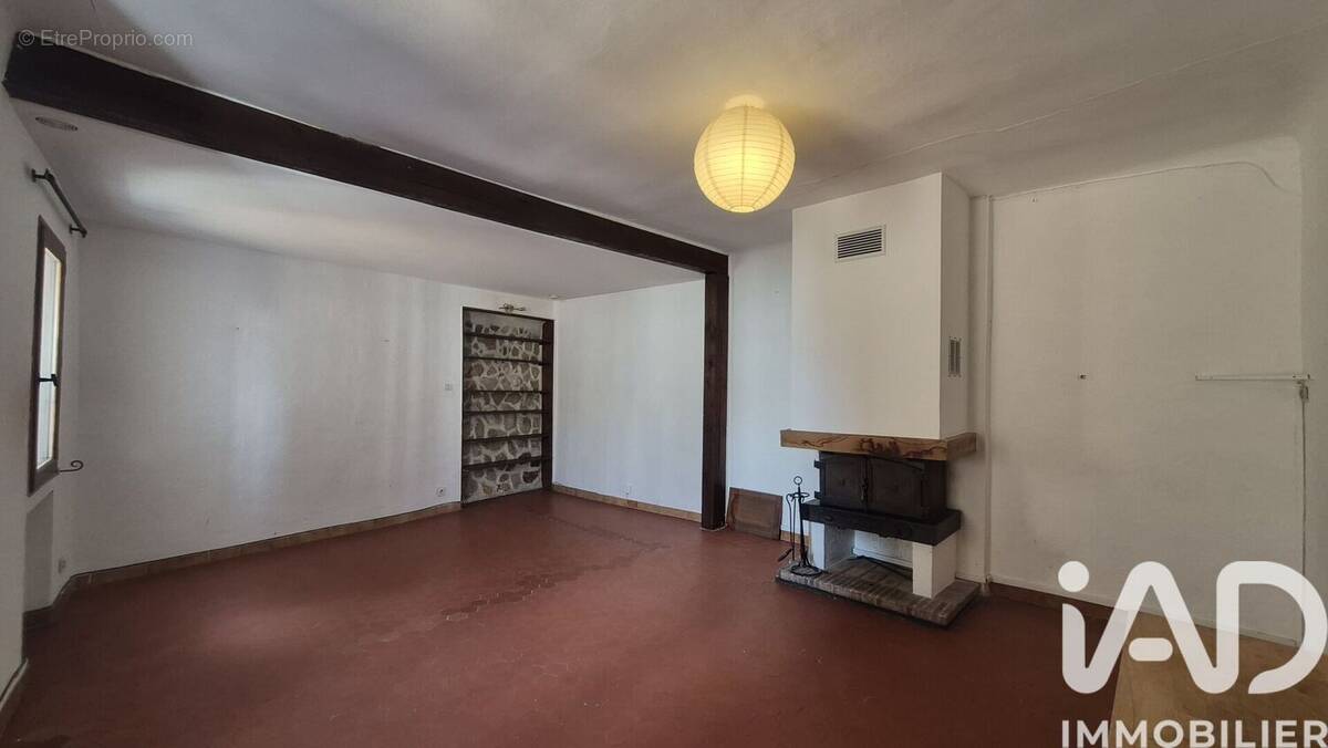 Photo 1 - Maison à REGUSSE