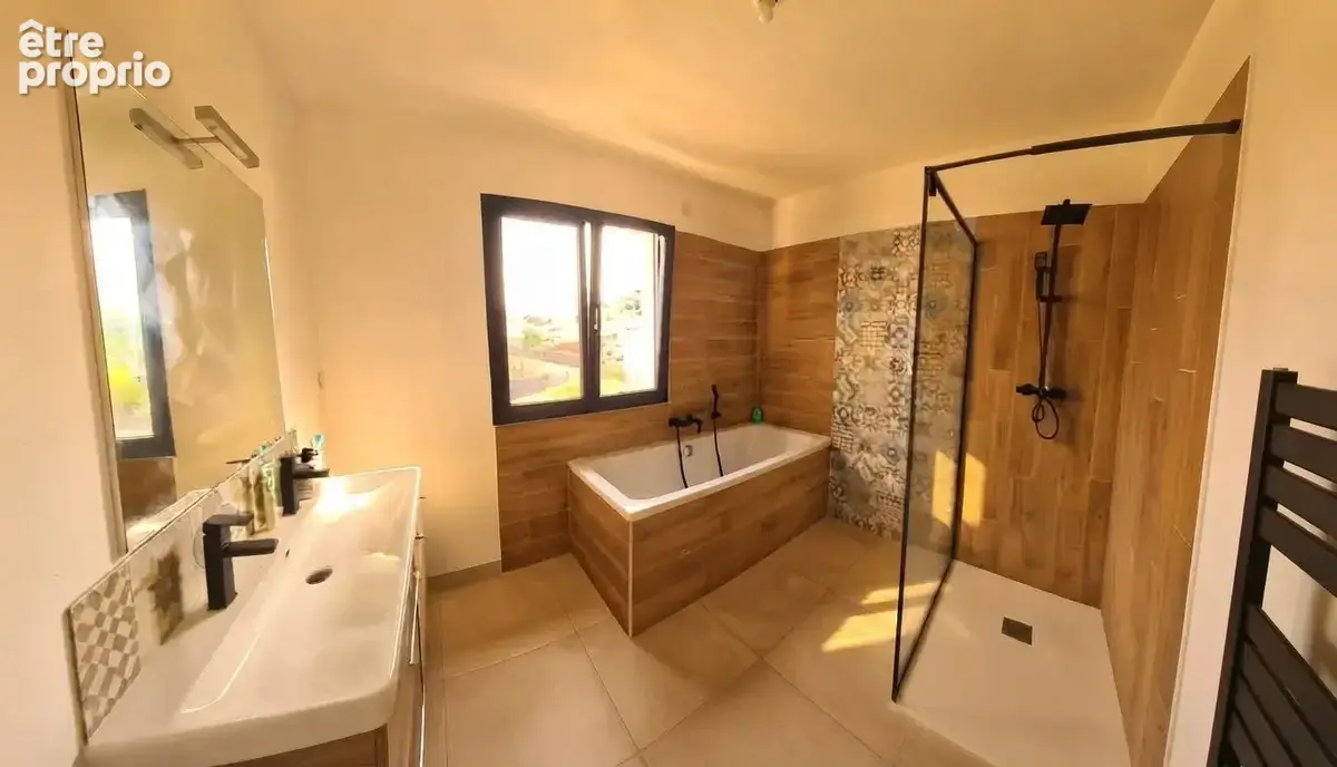 Maison 6 pièces 154 m² à vendre à Sainte-Croix-De-Quintillargues (34270) - photo 5