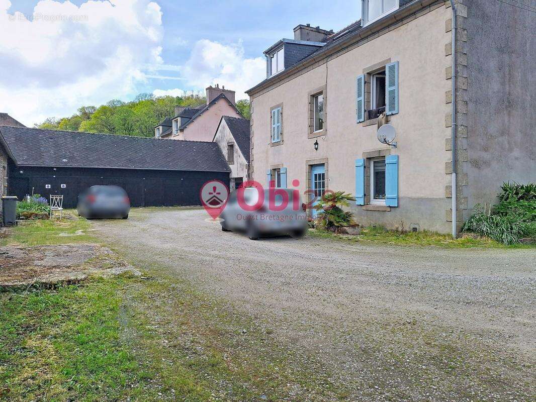 Appartement à CHATEAULIN