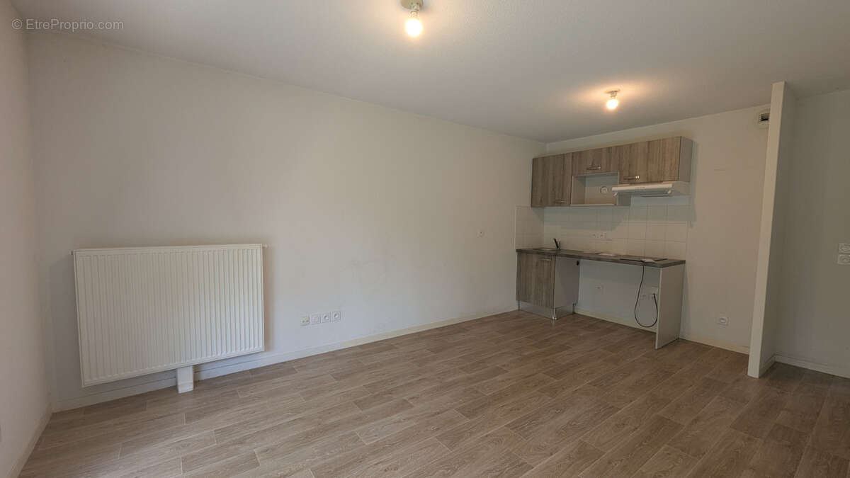 Appartement à VILLENAVE-D'ORNON