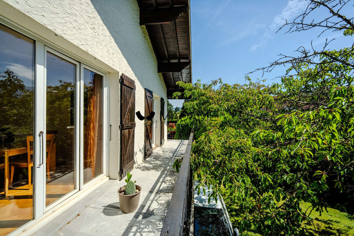Maison à JARRIE