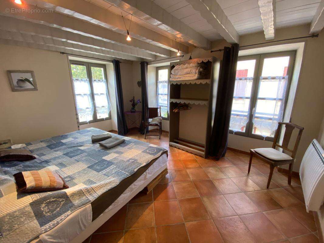 Propriété de caractère restaurée avec piscine chauffée, idéale chambres d’hôtes – Sainte-Alvère - photo 12