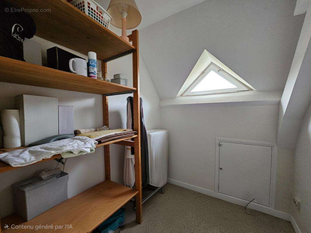 Maison à SAINT-LEGER-EN-YVELINES