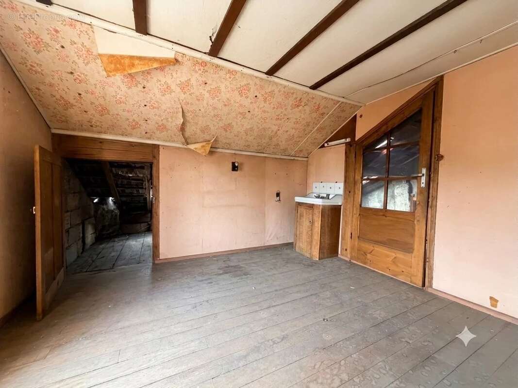 Cagnes-sur-mer - propriété de 2 maisons - terrain plat de 2 400 m² - photo 34
