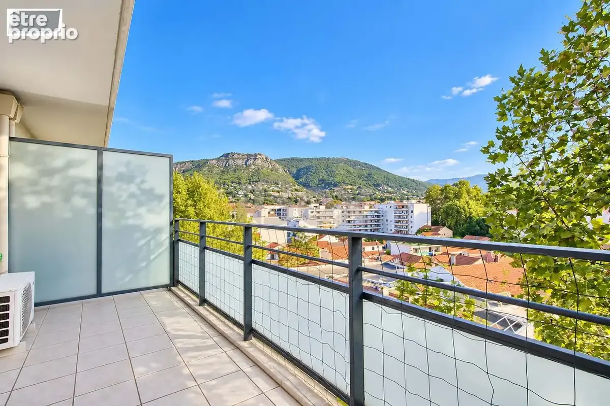Photo Appartement à Toulon au prix de 172 000€