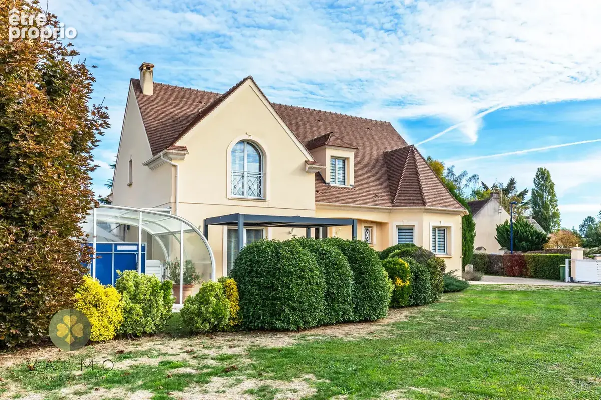 Maison 260 m2 avec piscine couverte - photo 2