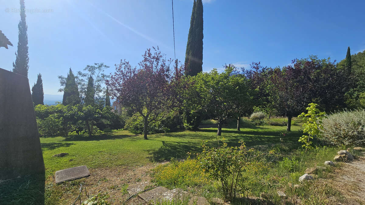Maison à LA CADIERE-D'AZUR