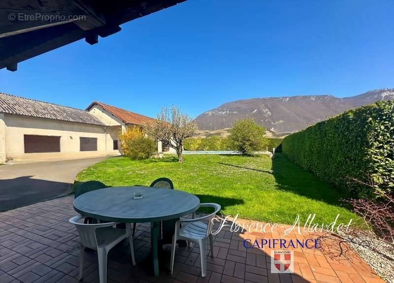 Maison à SAINT-JEOIRE-PRIEURE