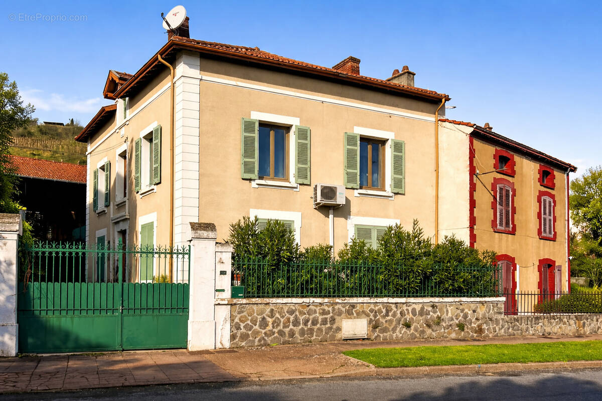 Maison à CHAVANAY