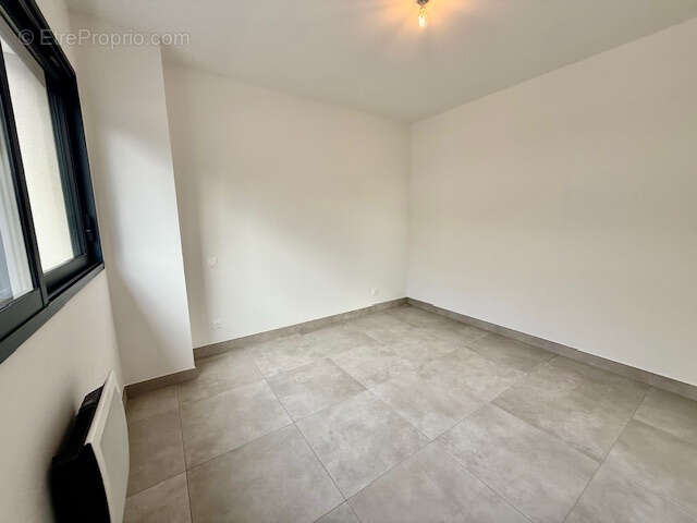 Appartement à JUVIGNAC