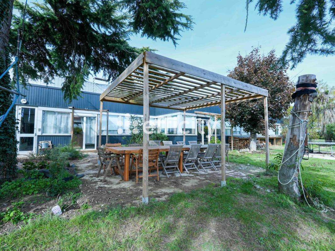 Maison à SAINT-CYR-EN-VAL