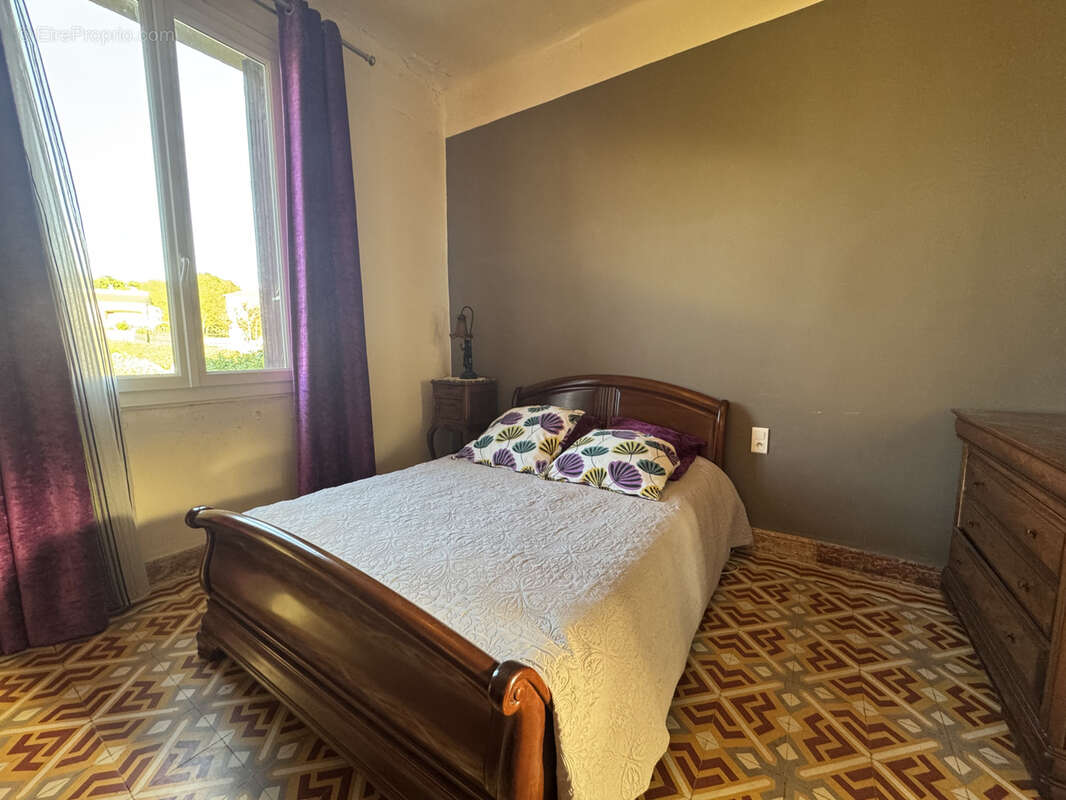 Maison à SAINTE-ANASTASIE