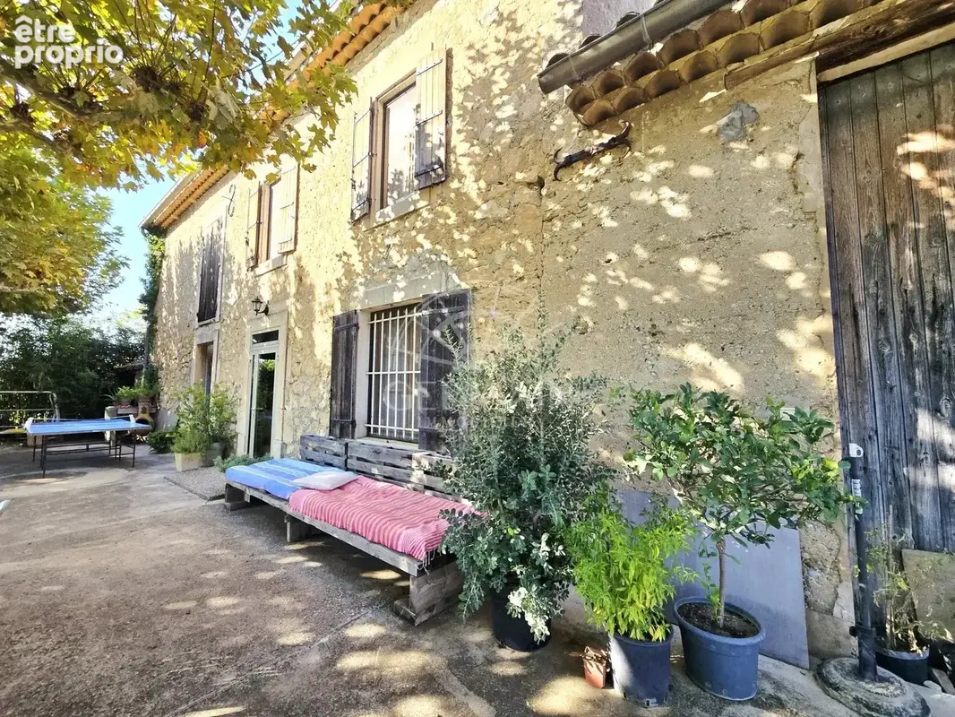 Mas en campagne avec dépendances et hangar agricole de 350 m² - terrain 3,5 hectares - Cavaillon - photo 8