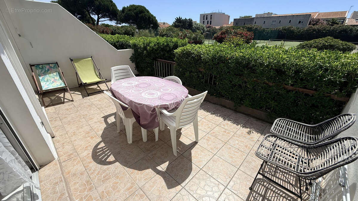 Carnon-plage entre port et mer studio avec coin nuit et grande terrasse donnant sur jardins - photo 3