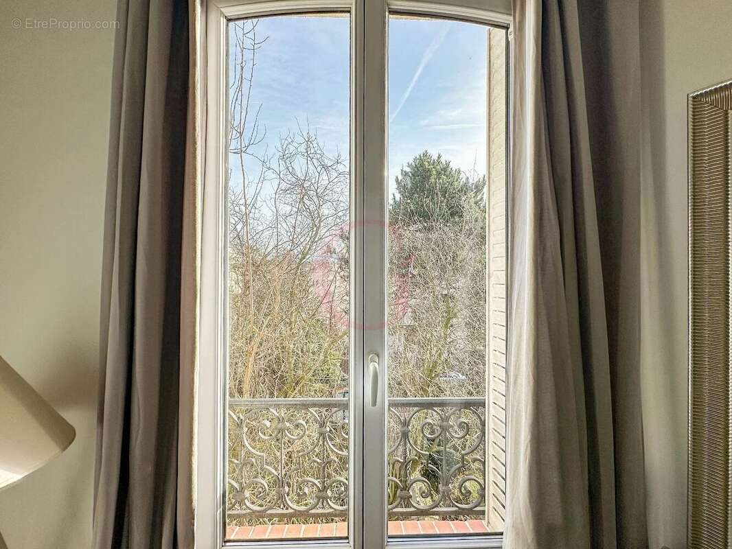 Appartement à BOURG-LA-REINE