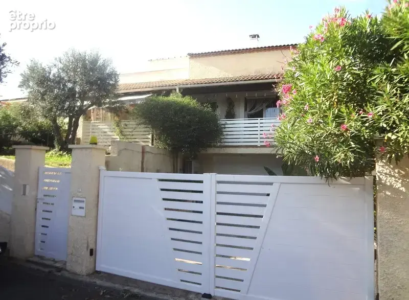 Maison à vendre 6 pièces VIAS (34) - photo 2