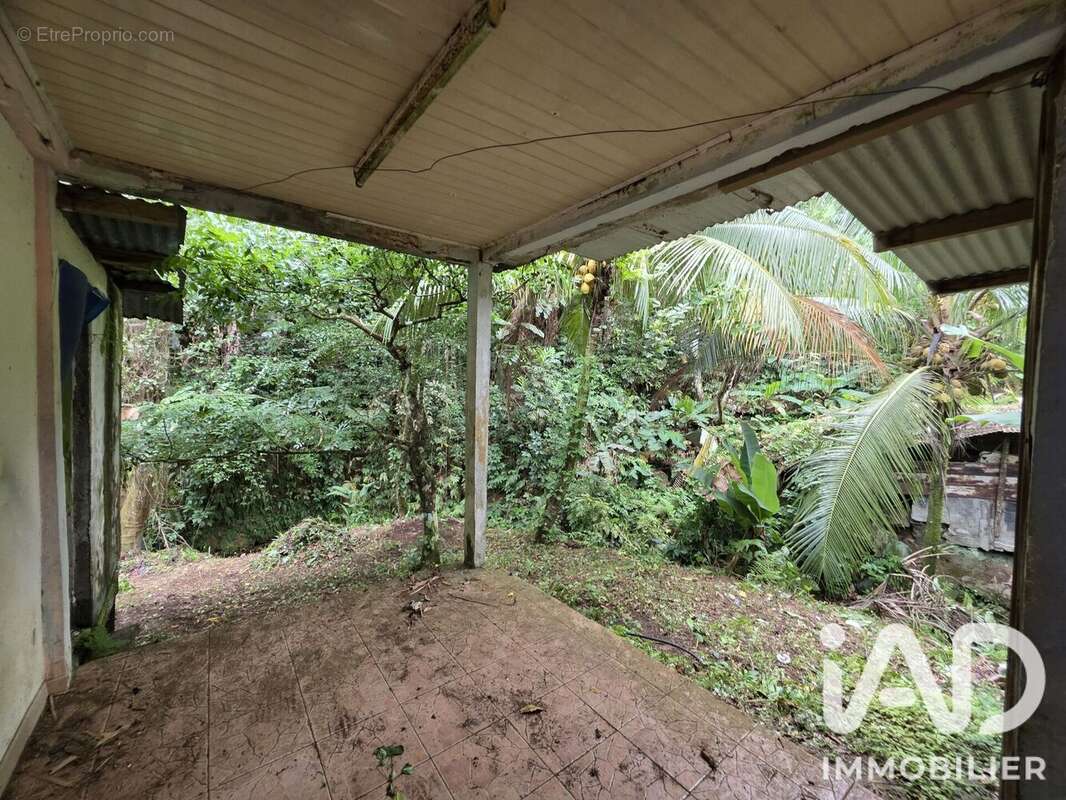 Maison 70 m² à Fort-De-France  - photo 8