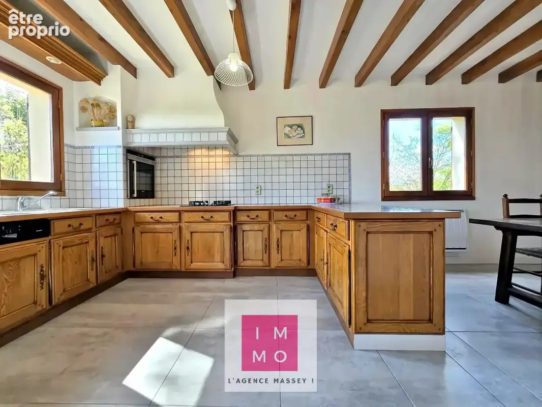 Charmante demeure d'architecte vue pyrenees  5 chambres  sous-sol  hectares si besoin - photo 7