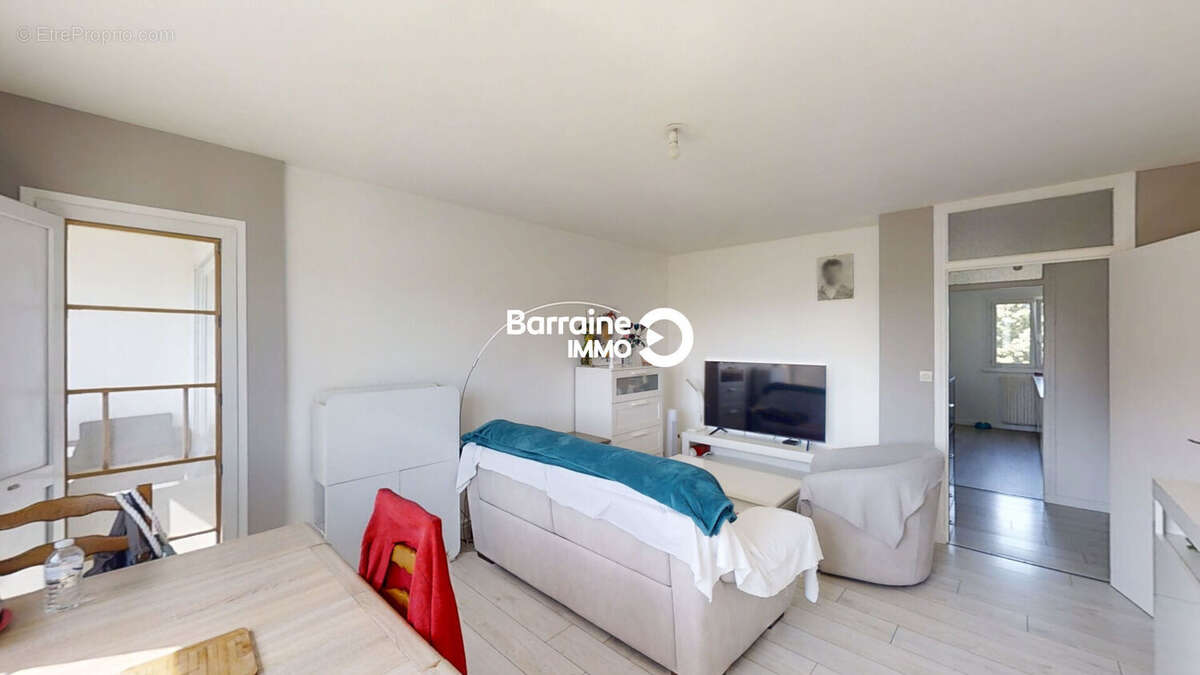 Appartement à LANVEOC