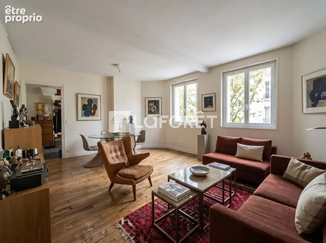 Appartement à PARIS-14E